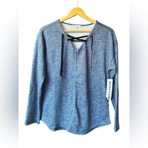 Sportelle Heather Blue and Black Lace-Up Top